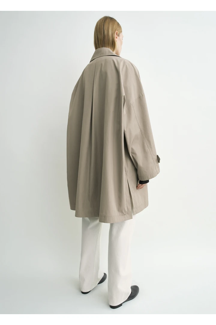 TOTEME 카 코트 토프의 토프컬러 2번쨰 이미지입니다.