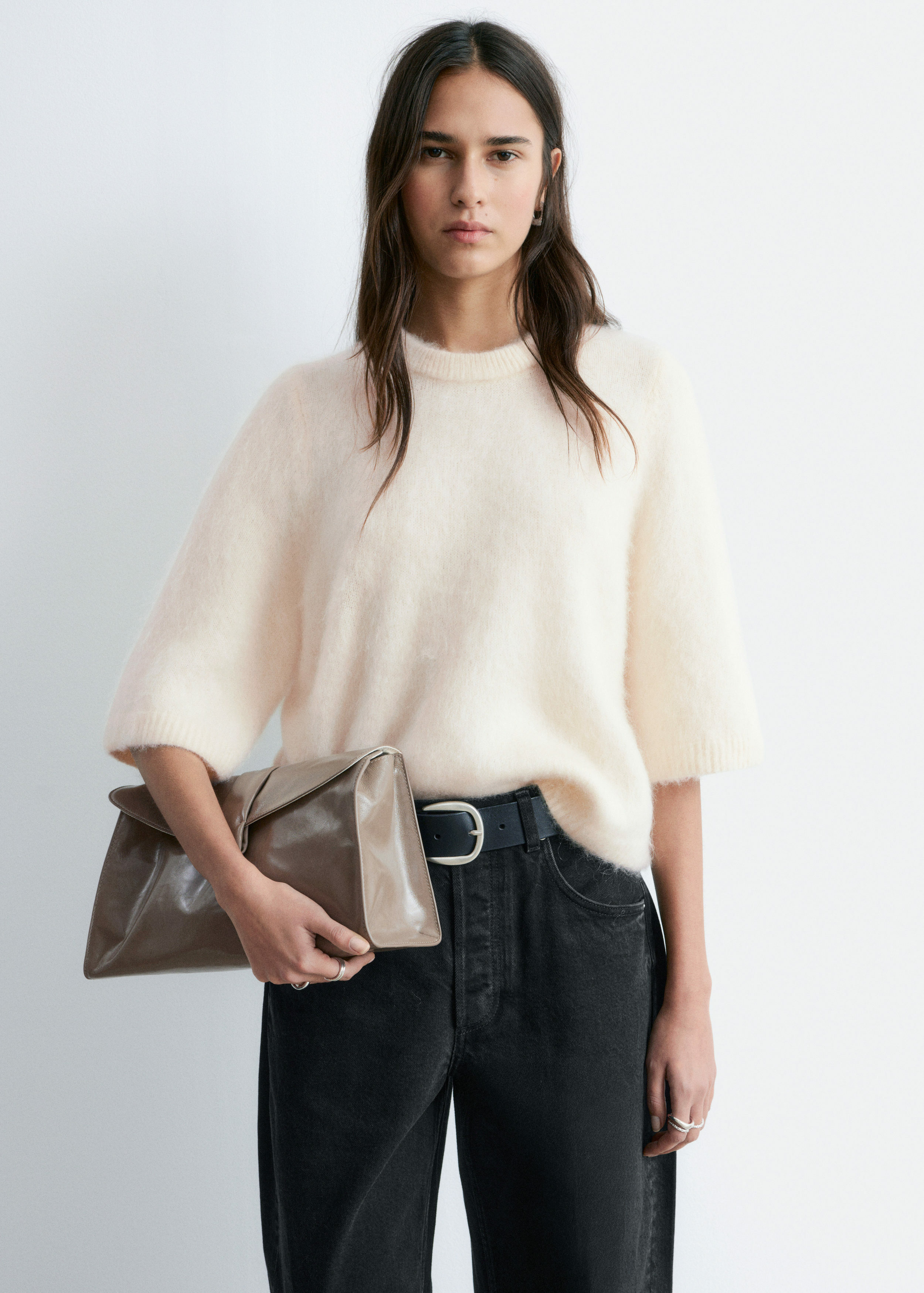 &OS image 16 of 화이트 in 모헤어 블렌드 니트 티셔츠