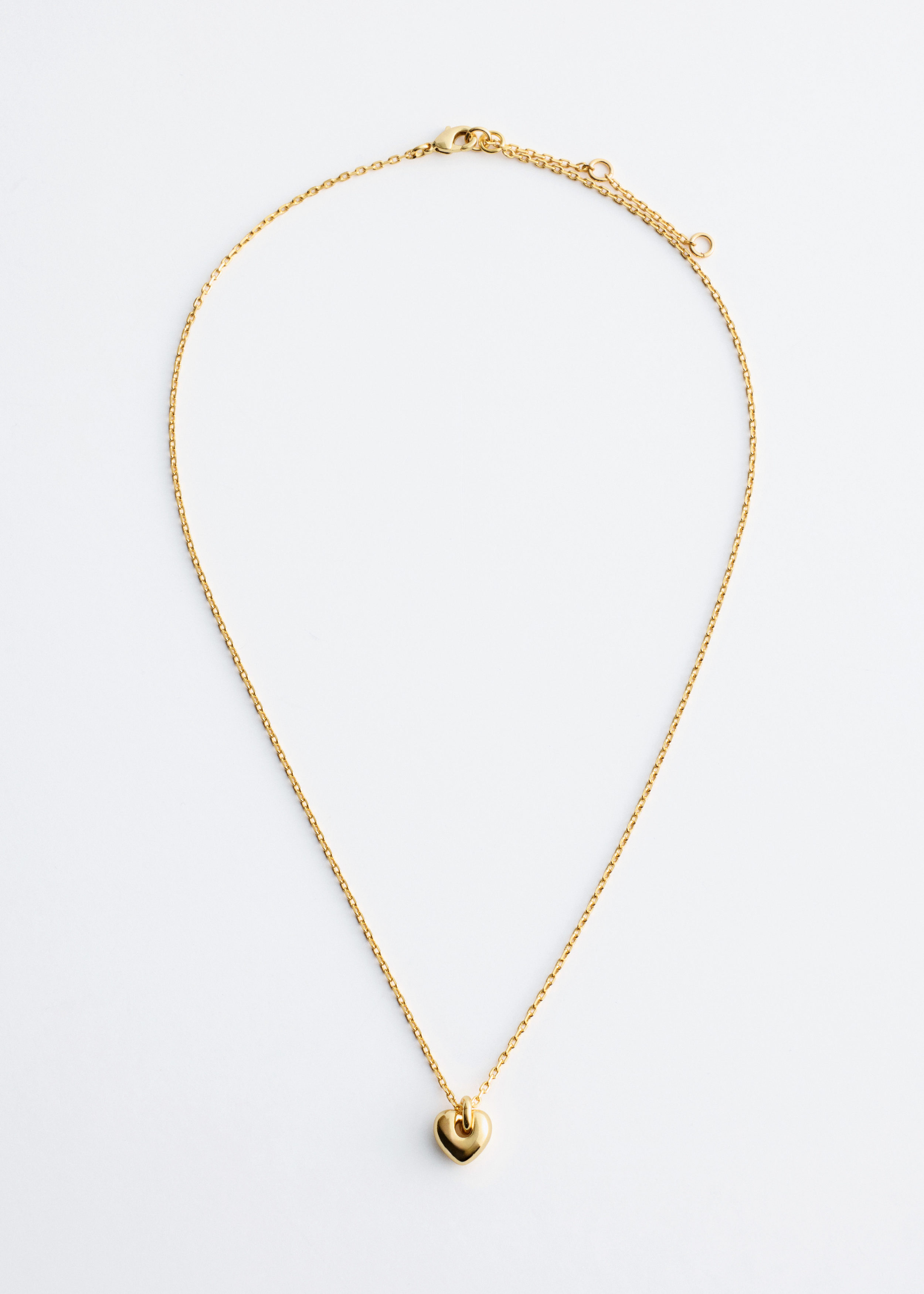 앤아더스토리즈 하트 펜던트 네크리스의 골드컬러 Product입니다.