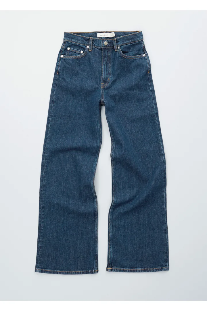 앤아더스토리즈 와이드 레그 진의 미디엄 블루컬러 Product입니다.