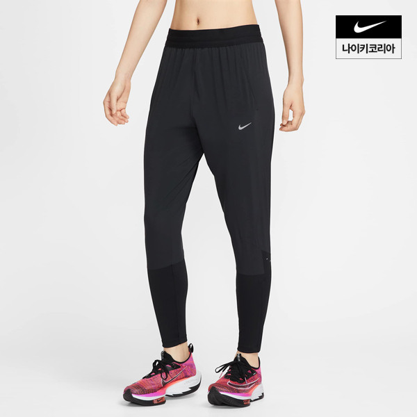 [현대백화점] 스위프트 여성 DF MR 러닝 팬츠 NIKE HV6089-010