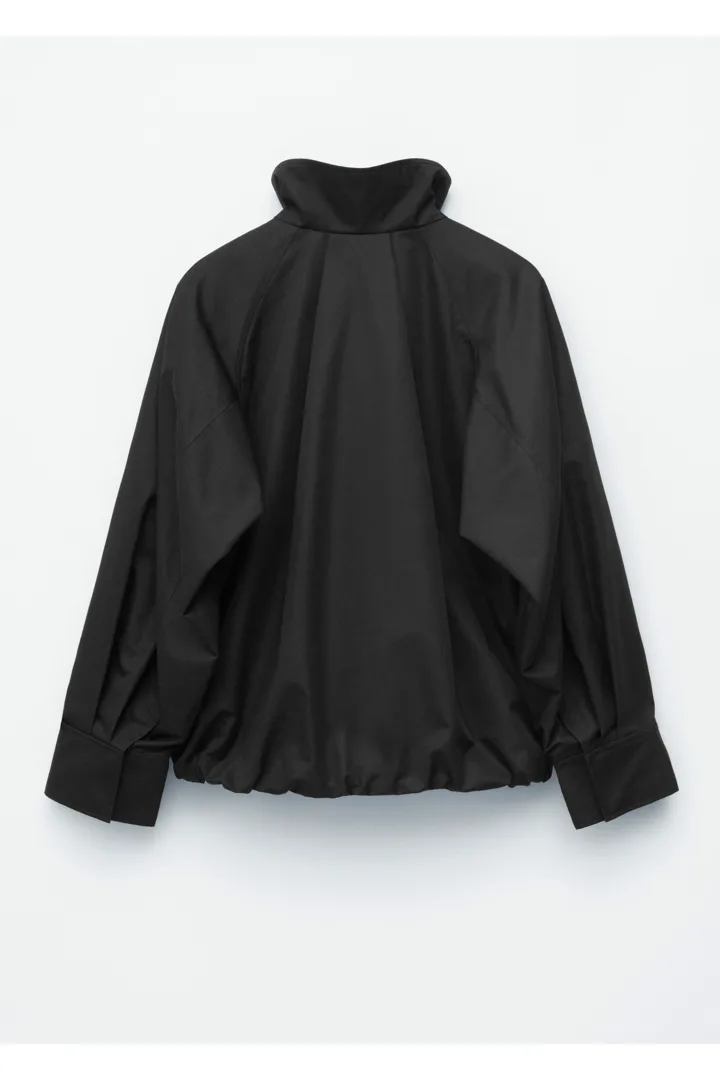 앤아더스토리즈 집업 트윌 자켓의 블랙컬러 Product입니다.