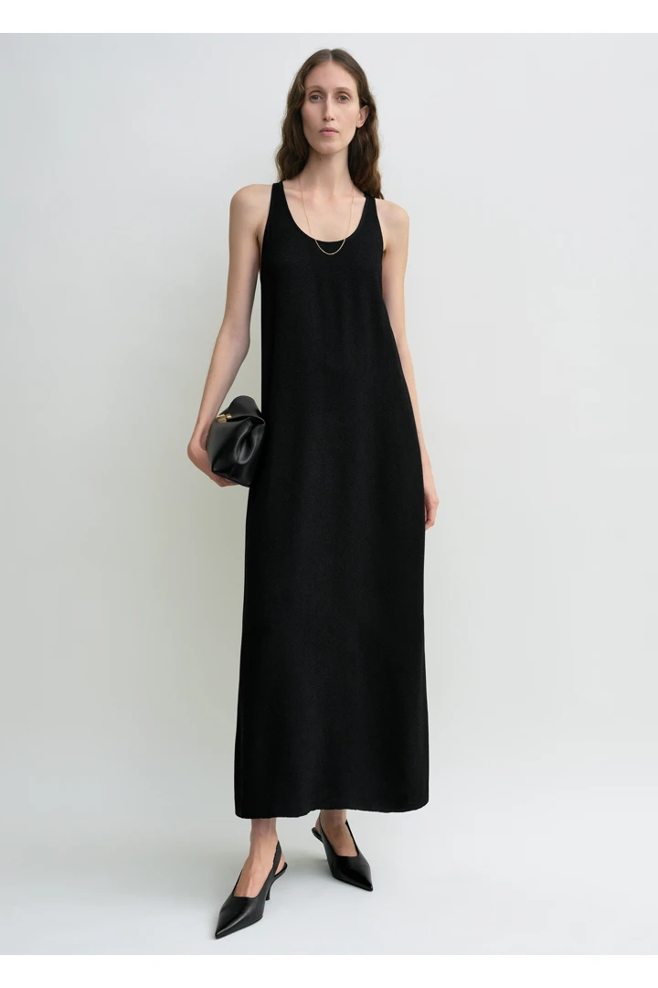 TOTEME default image 17 of 블랙 in 스쿠프-넥 세이블 드레스 블랙