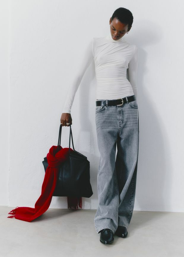 앤아더스토리즈 배기 진의 라이트 그레이컬러 Environmental입니다.