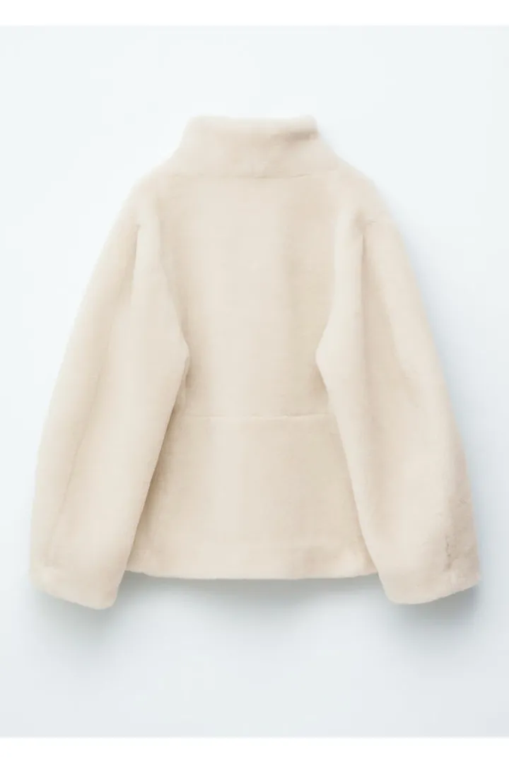 앤아더스토리즈 포 퍼 자켓의 크림컬러 Product입니다.