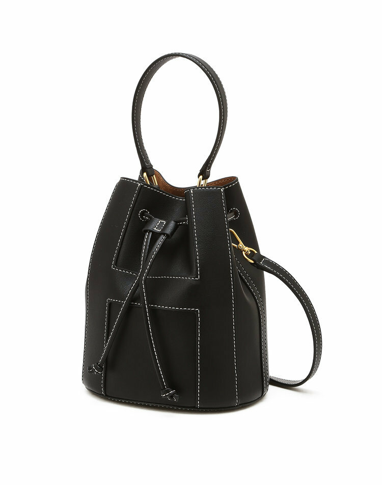 (주)LF HIWA<b>75222</b>BK 블랙 이니셜로고 소가죽 토트백
