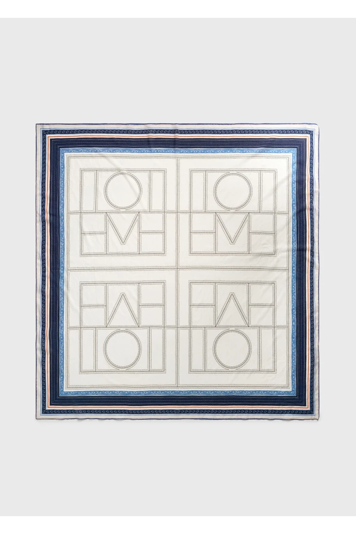 TOTEME default image 1 of 네이비 in 콜렉터 사롱 에크루/네이비