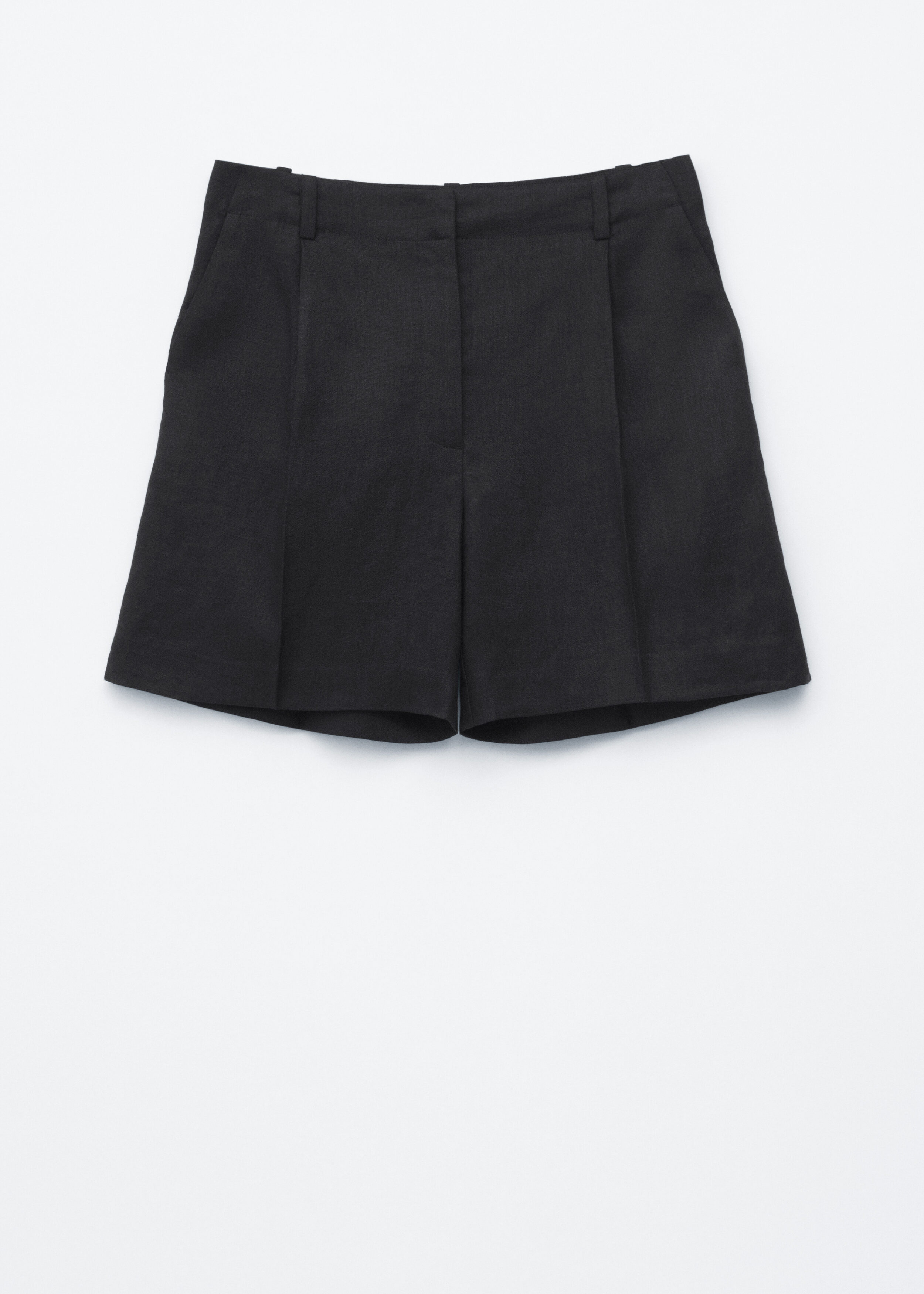 앤아더스토리즈 플리츠 리넨 쇼츠의 블랙컬러 Product입니다.