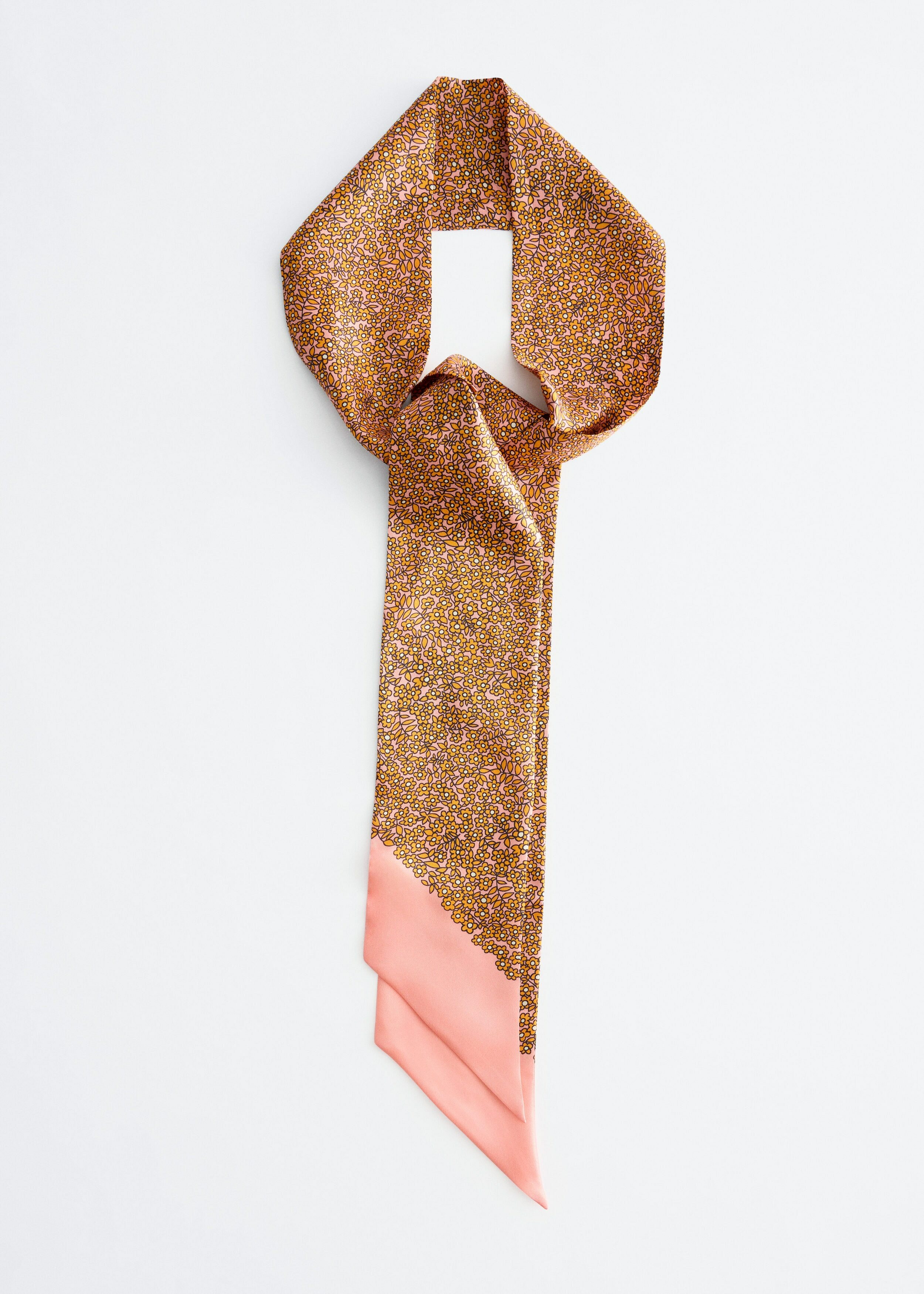 앤아더스토리즈 슬림 실크 프린트 스카프의 페이드 핑크/플로럴컬러 Product입니다.