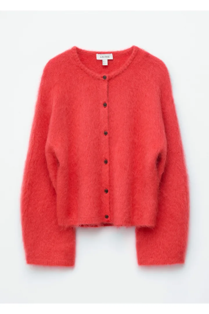 앤아더스토리즈 브러시드 모헤어 블렌드 가디건의 브라이트 레드컬러 Product입니다.