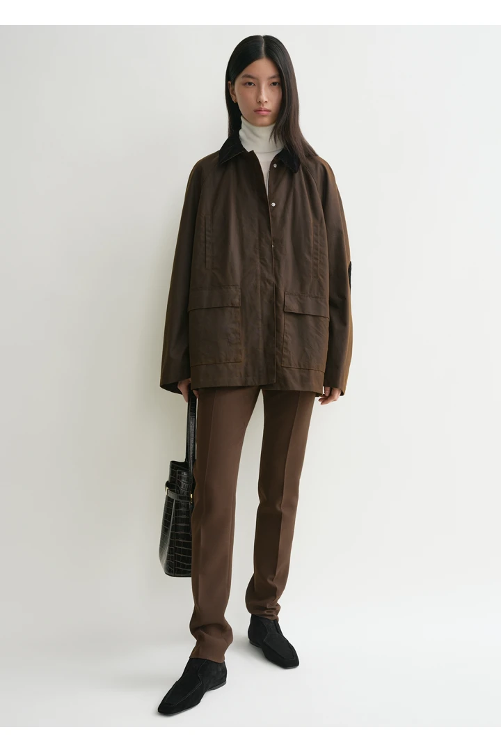 TOTEME 컨트리 재킷 바크의 바크컬러 1번쨰 이미지입니다.