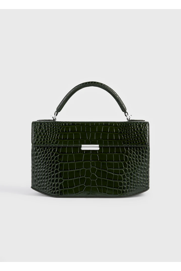 TOTEME 클립 크로커 엠보스드 탑 핸들 다크 그린의 다크 그린컬러 7번쨰 이미지입니다.