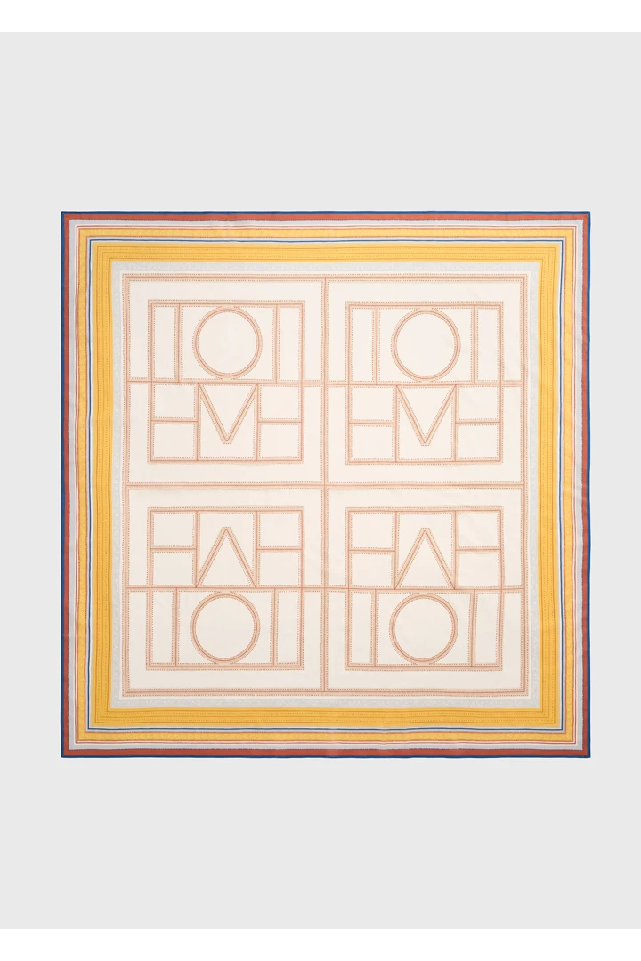 TOTEME 컬렉터 사롱 크림/대퍼딜의 크림/대퍼딜컬러 5번쨰 이미지입니다.