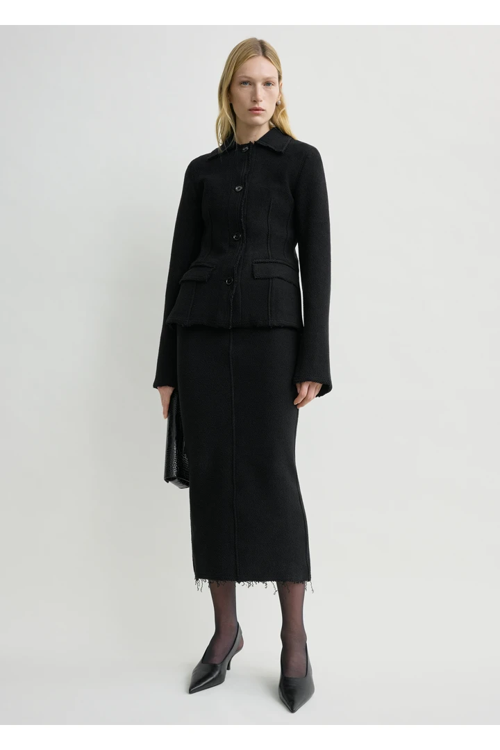 TOTEME default image 1 of 블랙 in 로우 헴 코튼 재킷 블랙