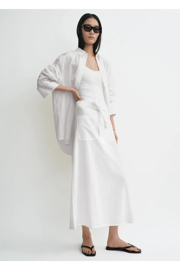 TOTEME 타이 웨이스트 스커트 화이트의 화이트컬러 0번쨰 이미지입니다.