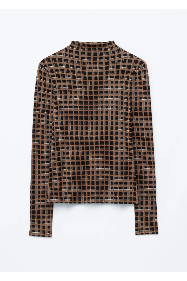 앤아더스토리즈 모크 넥 탑의 블랙, 브라운 체크컬러 Product입니다.