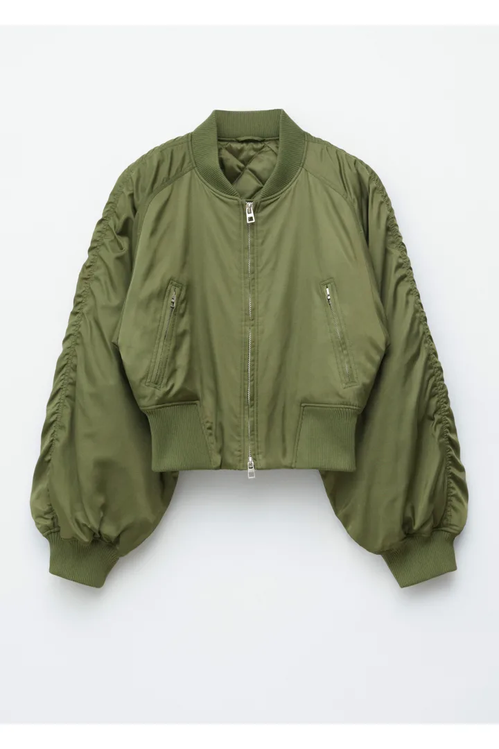 &OS image Style With default 0 of null in 크롭트 보머 재킷