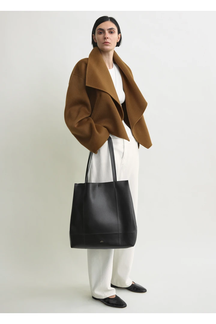 TOTEME default image 4 of 브라운 in 시그니처 더블 재킷 토바코