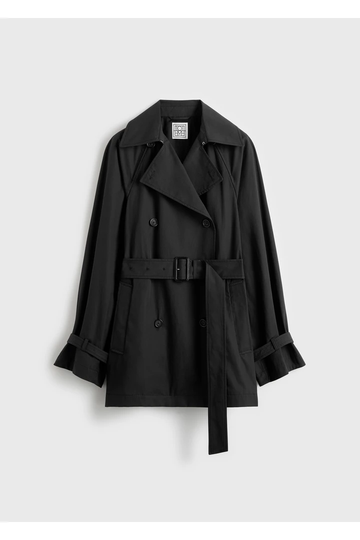 TOTEME 워시드 코튼 트렌치 워시드 블랙의 워시드 블랙컬러 6번쨰 이미지입니다.