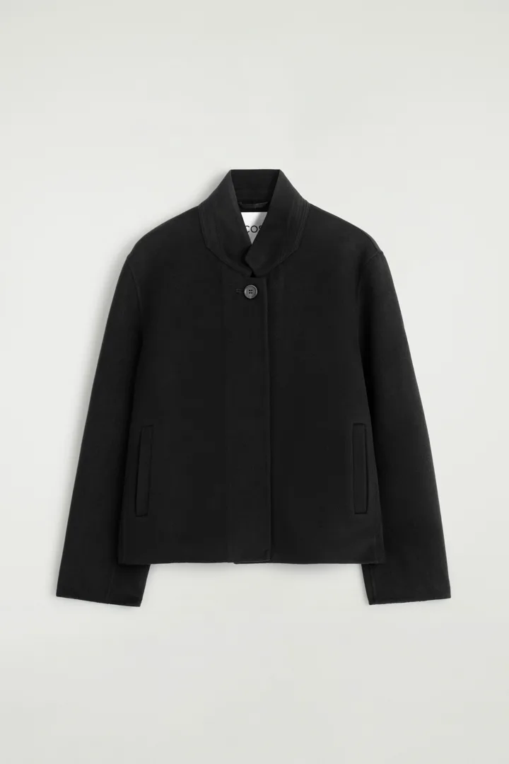 COS default image 16 of 블랙 in 스트럭처드 더블페이스 울 재킷