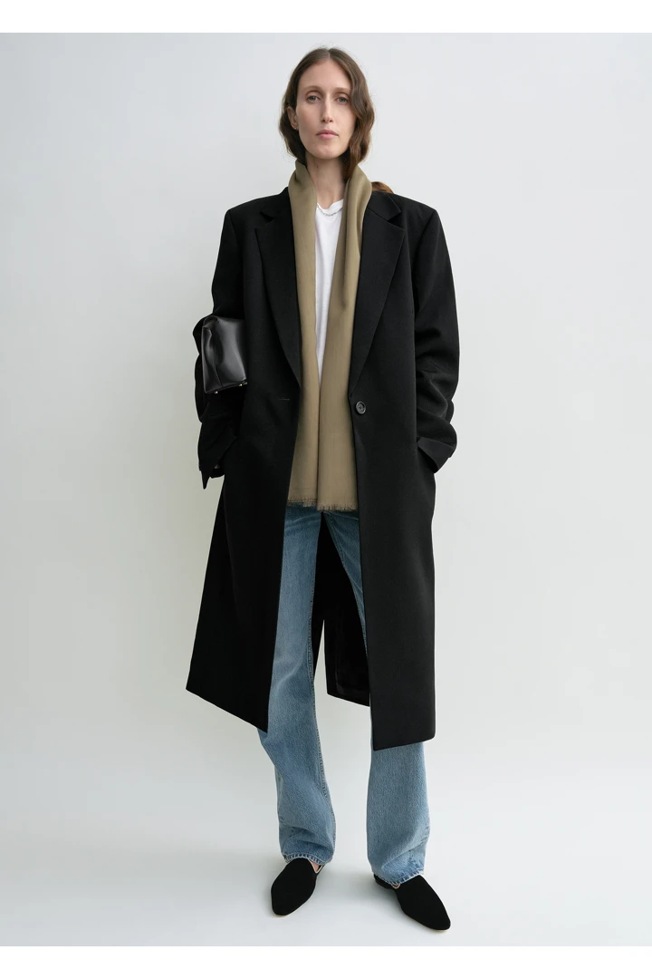 TOTEME 라이트 울 스카프 헤이즐의 헤이즐컬러 1번쨰 이미지입니다.