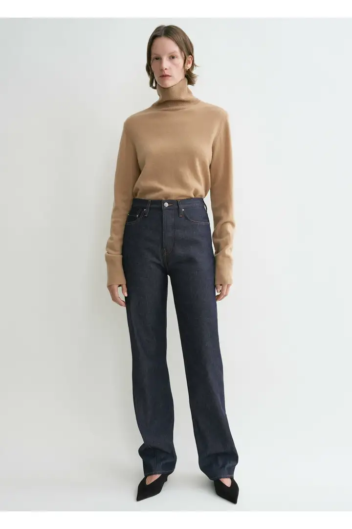 TOTEME 트위스티드 심 데님 풀 렝스 로우의 로우컬러 0번쨰 이미지입니다.