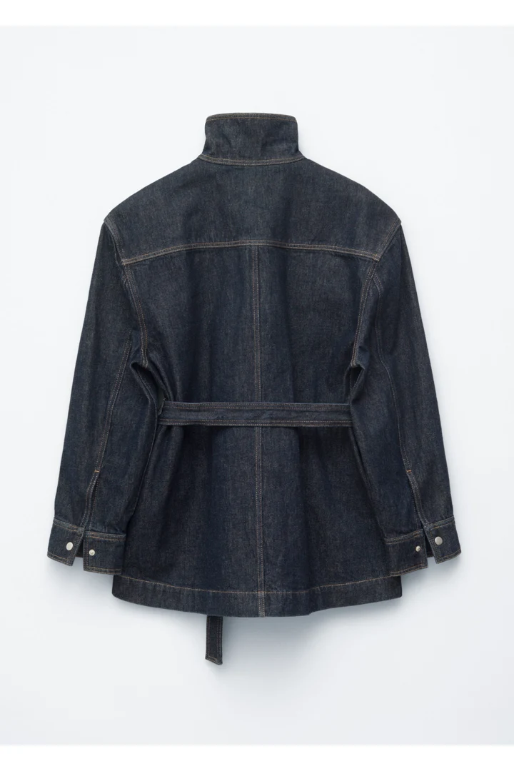 앤아더스토리즈 타이 벨트 데님 자켓의 네이비컬러 Product입니다.