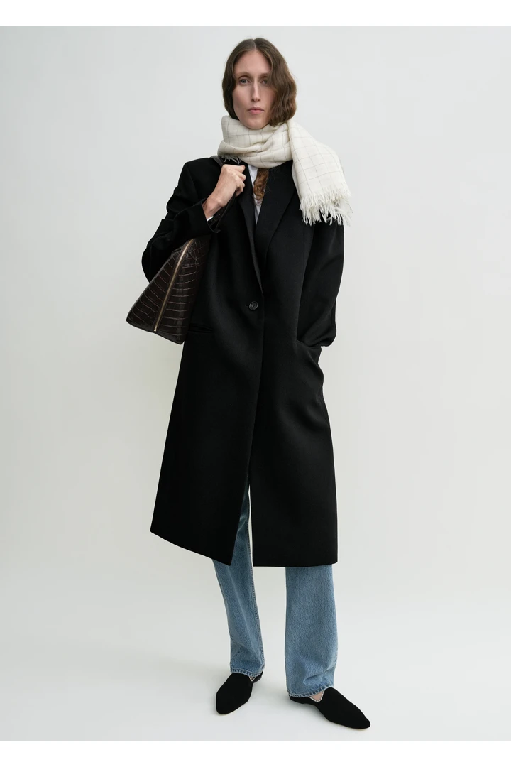 TOTEME 체크 라이트 울 스카프 에크루/블랙의 에크루/블랙컬러 1번쨰 이미지입니다.