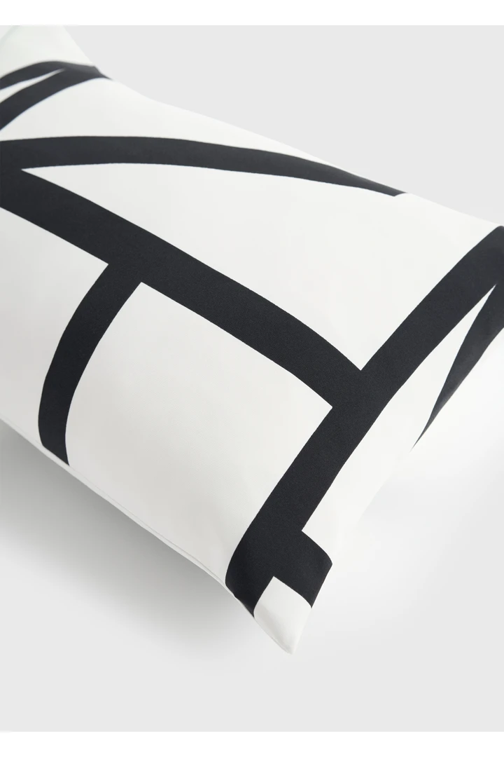 TOTEME 모노그램 필로우 두부의 두부컬러 3번쨰 이미지입니다.