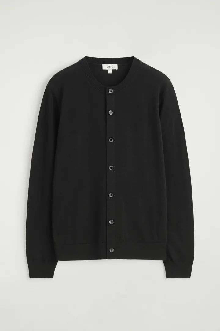 COS default image 18 of 블랙 in 메리노 울 크루넥 가디건