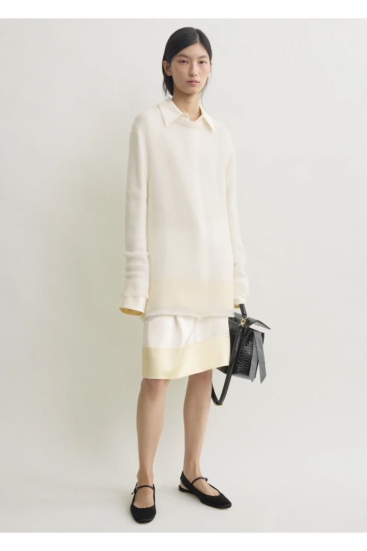 TOTEME 롱 오픈 위브 니트 오프 화이트의 오프 화이트컬러 0번쨰 이미지입니다.