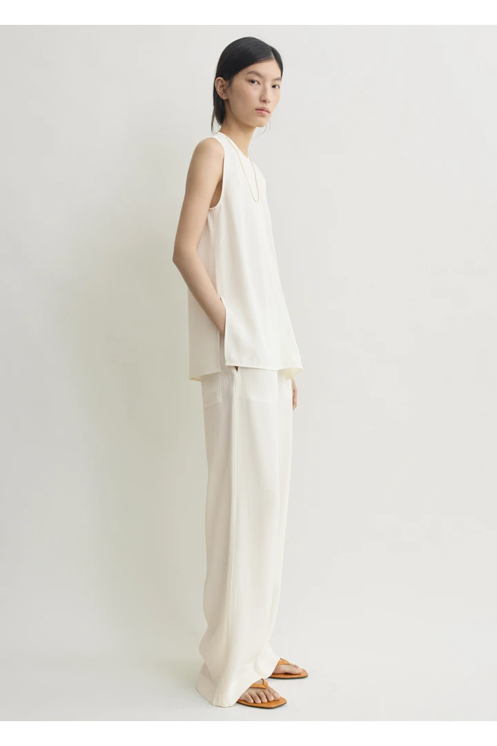 TOTEME 우븐 스트라이프 탑 머랭의 머랭컬러 1번쨰 이미지입니다.