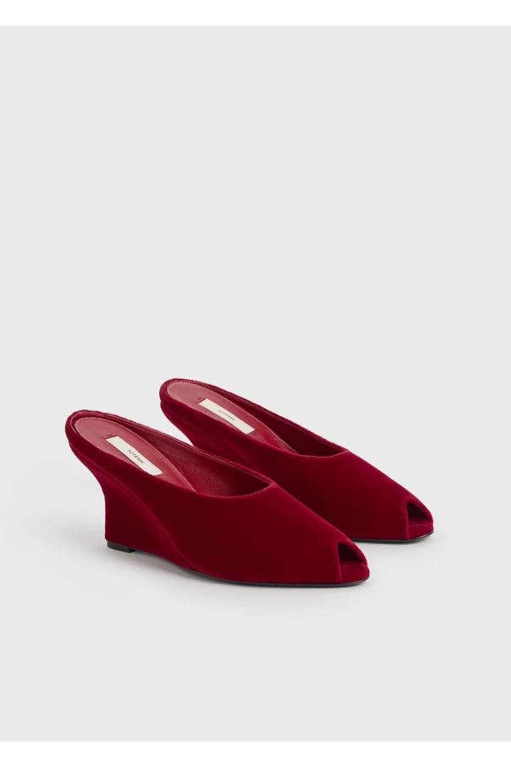 핍토 벨벳 웨지 뮬 레드