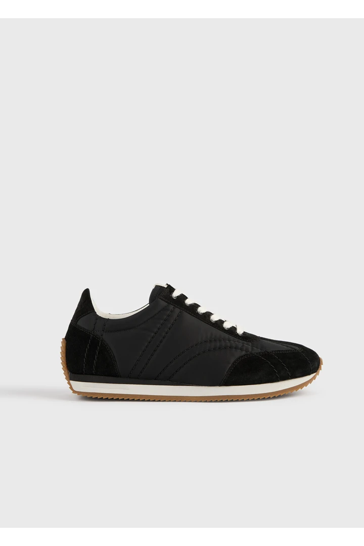 TOTEME 스포츠 스니커즈 블랙의 블랙컬러 0번쨰 이미지입니다.