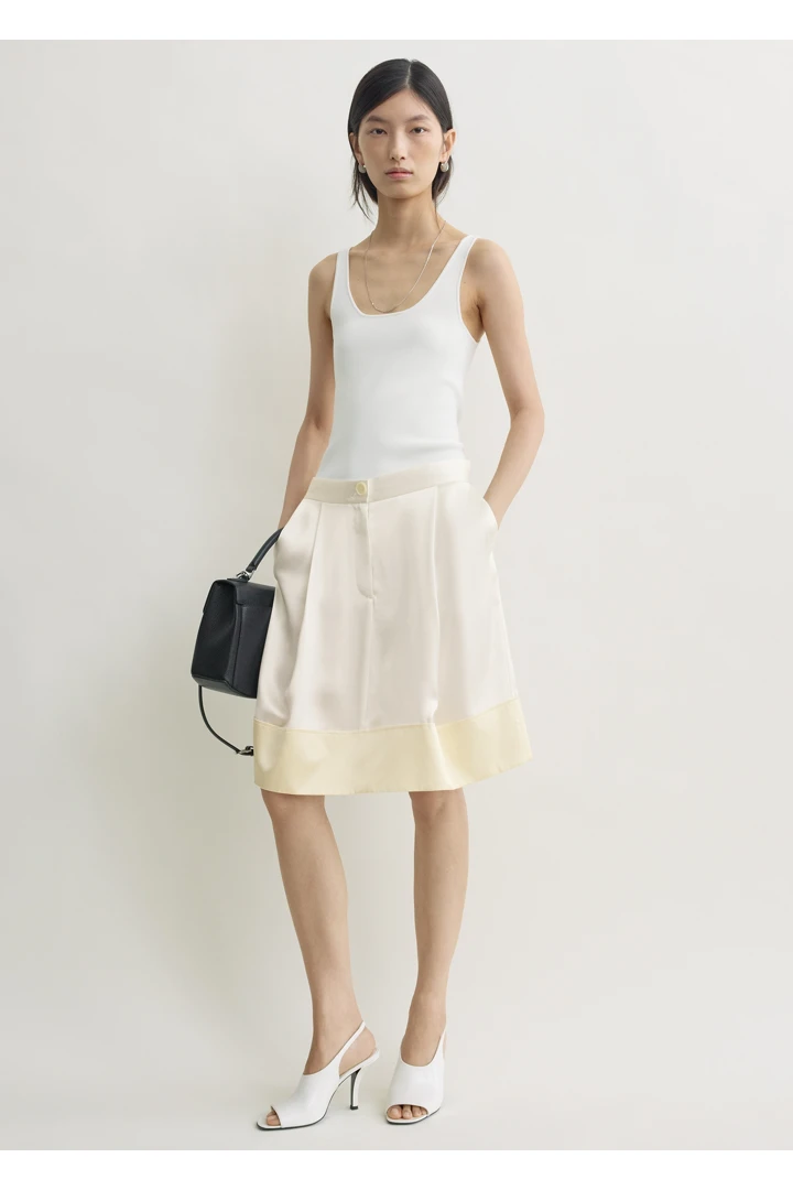 TOTEME default image 6 of 화이트 in 소프트 턱시도 스커트 화이트