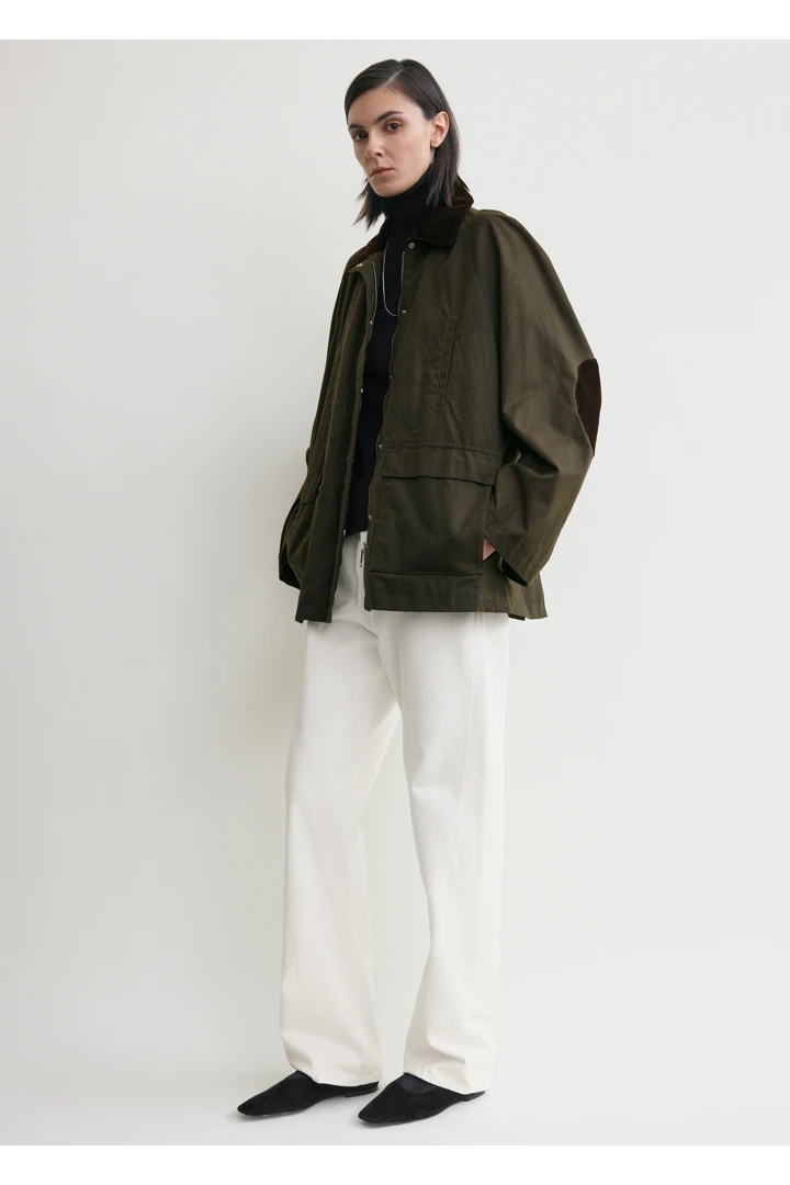 TOTEME 컨트리 재킷 포레스트의 포레스트컬러 0번쨰 이미지입니다.