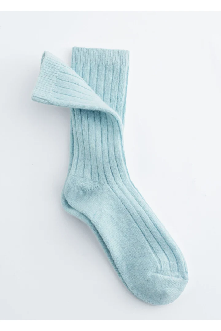 앤아더스토리즈 소프트 울 삭스의 터쿼이즈 멜란지컬러 Product입니다.