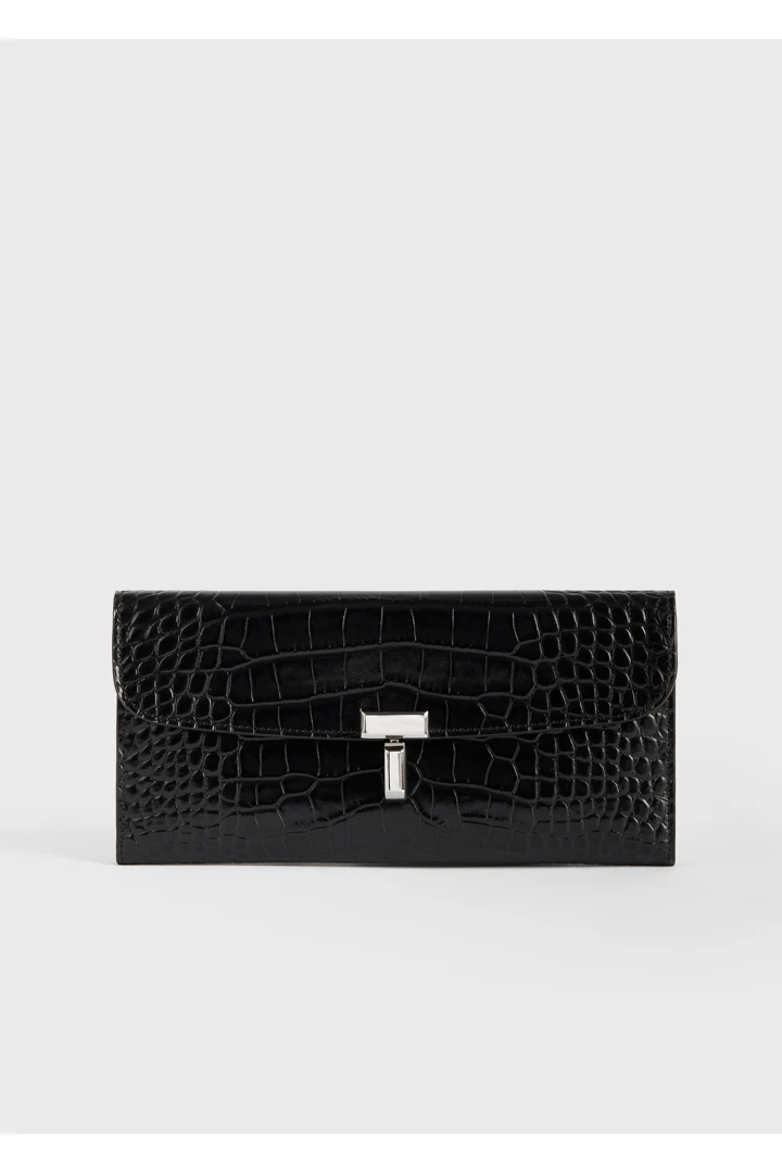 TOTEME 티-락 크로커 엠보스드 월렛 블랙의 블랙컬러 0번쨰 이미지입니다.