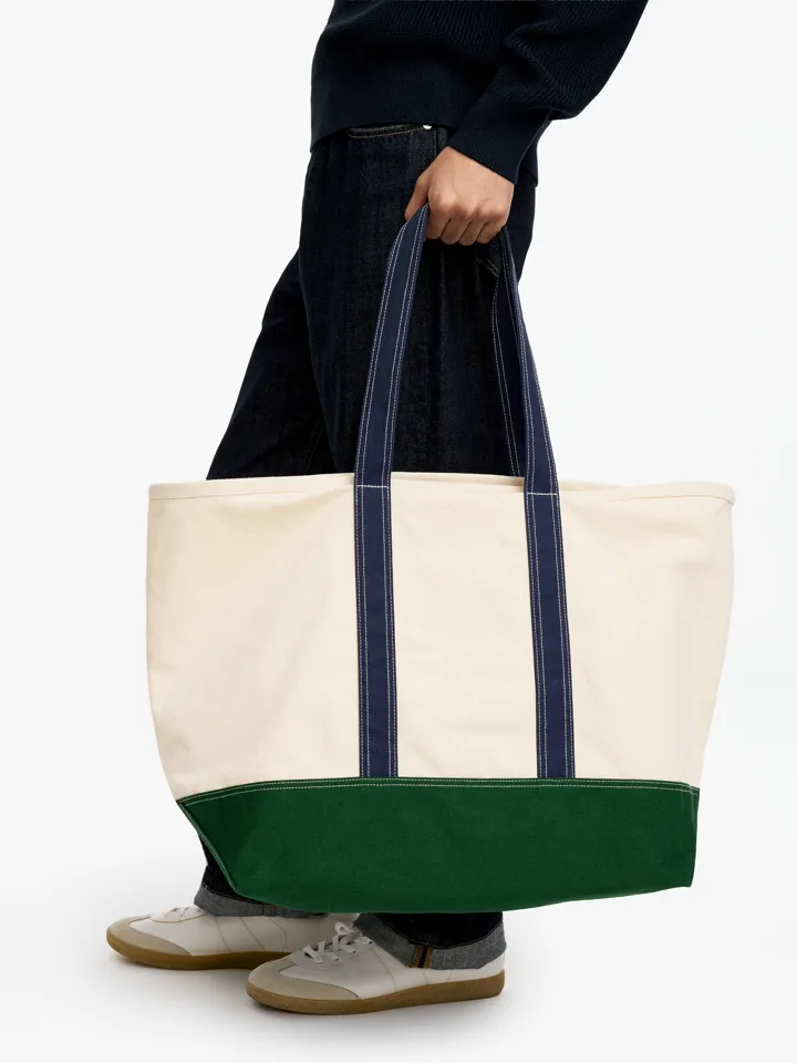 ARKET default image 3 of White in 라지 캔버스 토트 백