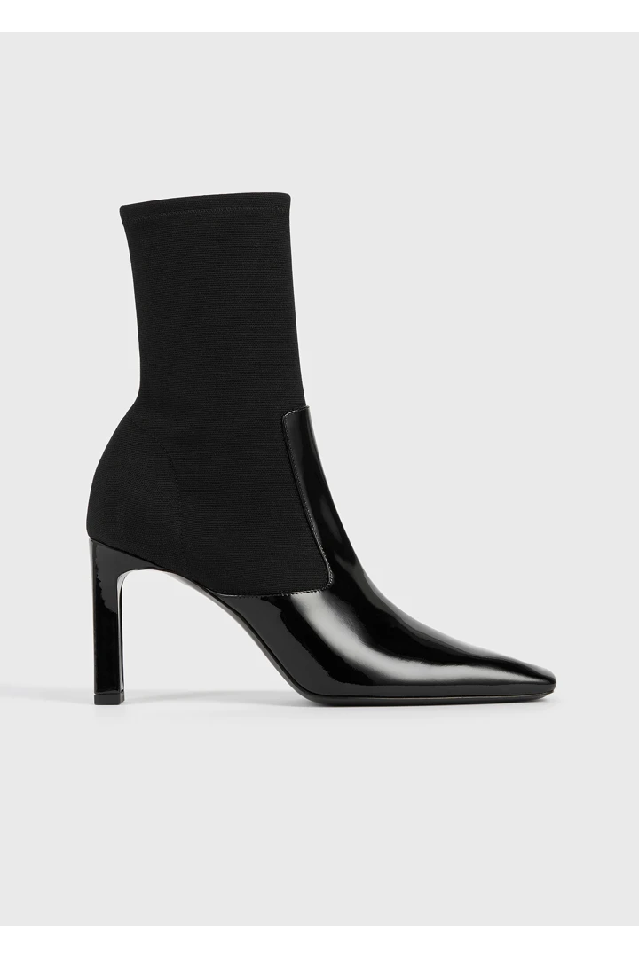 TOTEME 바 페이턴트 부츠 블랙의 블랙컬러 0번쨰 이미지입니다.