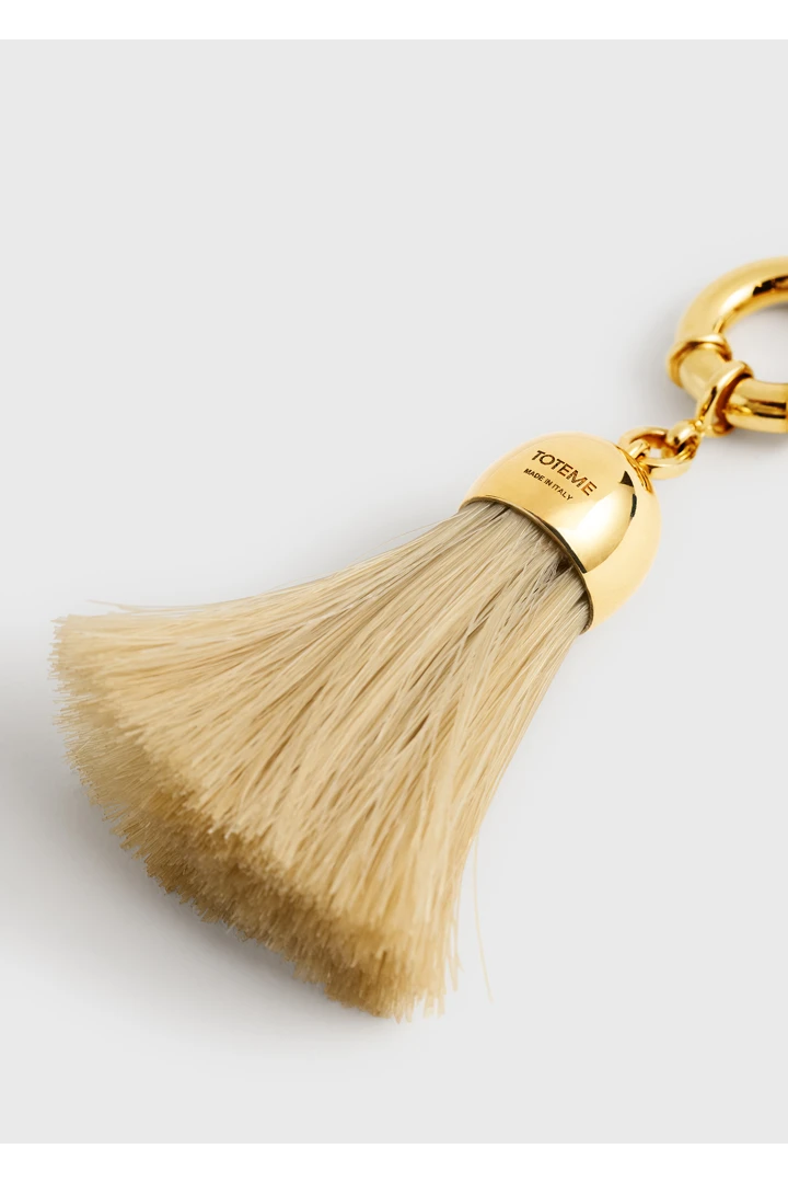 TOTEME 홀스 헤어 참 골드의 골드컬러 2번쨰 이미지입니다.