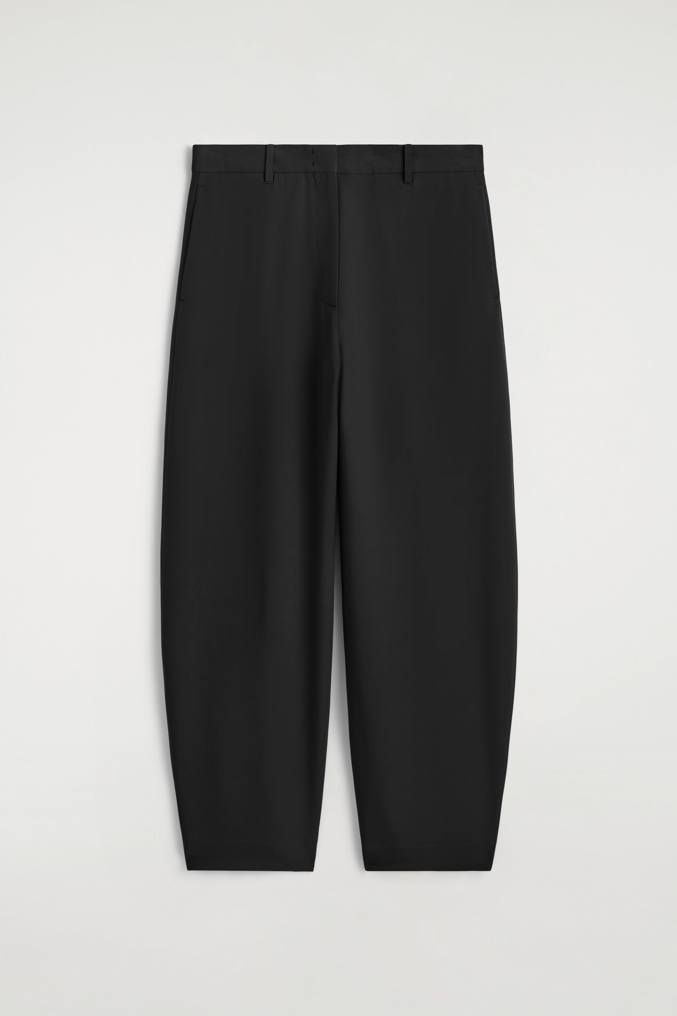 COS default image 1 of 블랙 in 실크 튤립 트라우저