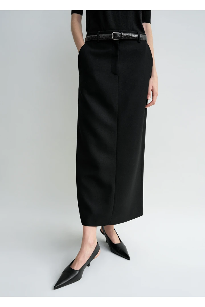 TOTEME 로우-웨이스트 스트레이트 스커트 블랙의 블랙컬러 3번쨰 이미지입니다.