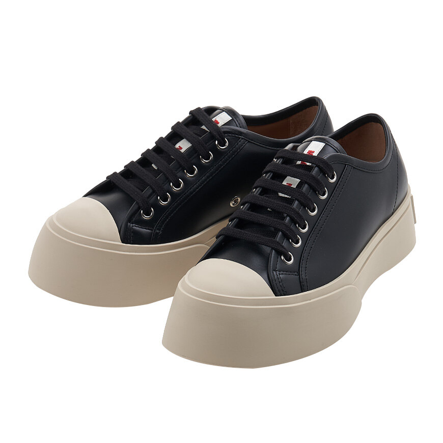 [현대백화점] [H.Point Pay현대백화점카드5%즉시할인~03/29]여성 파블로 레이스업 스니커즈 SNZW003020 P2722 00N99