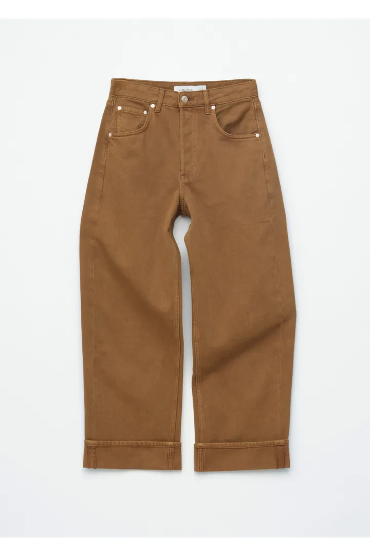 앤아더스토리즈 배럴 레그 진의 러스트 브라운컬러 Product입니다.