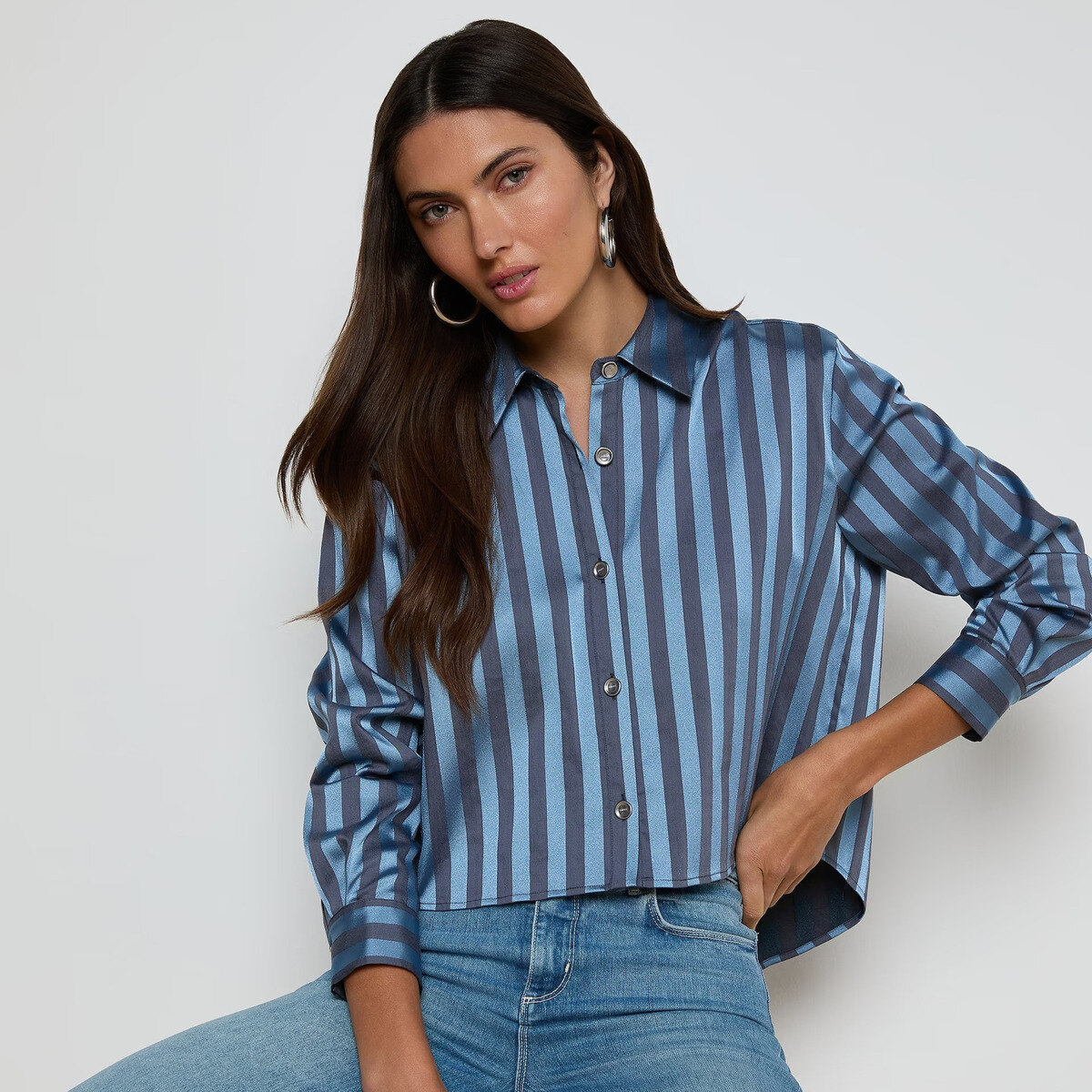 [현대백화점] Cosette Satin Shirt 40548FKO BMLS
