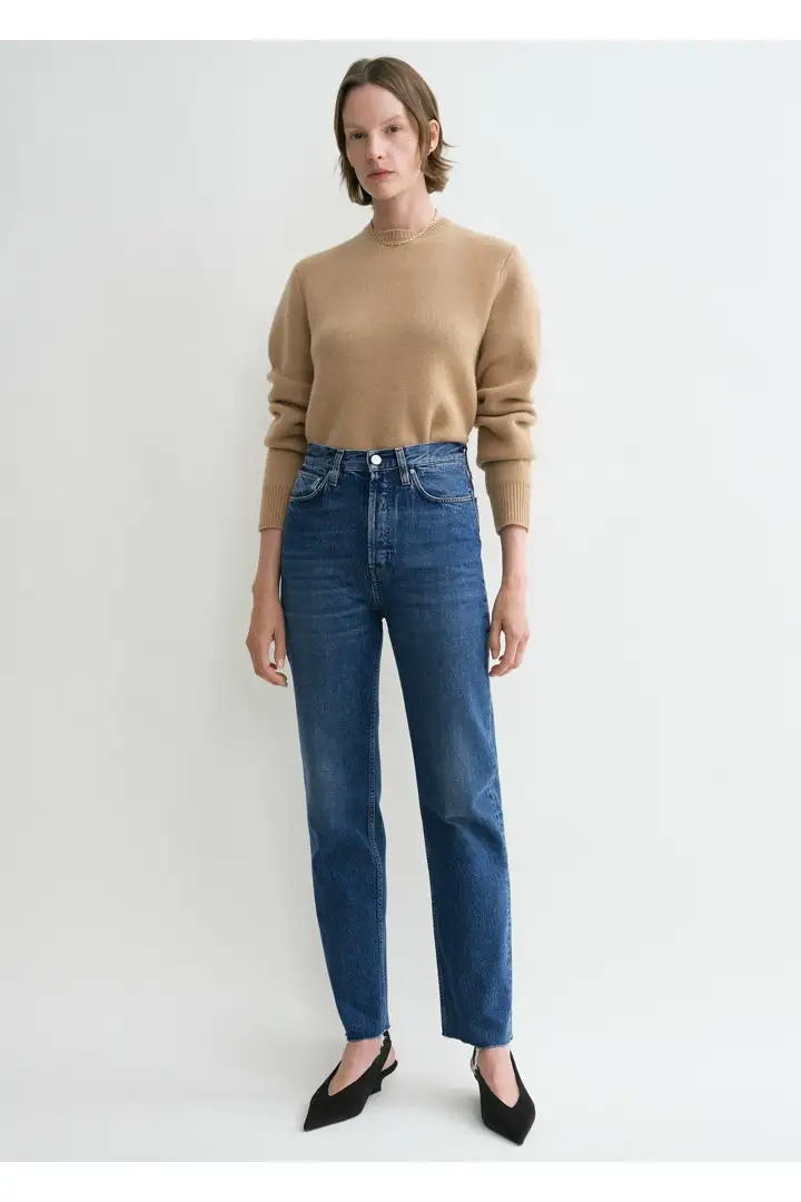 TOTEME default image 3 of 미드 블루 in 클래식 컷 데님 미드 블루