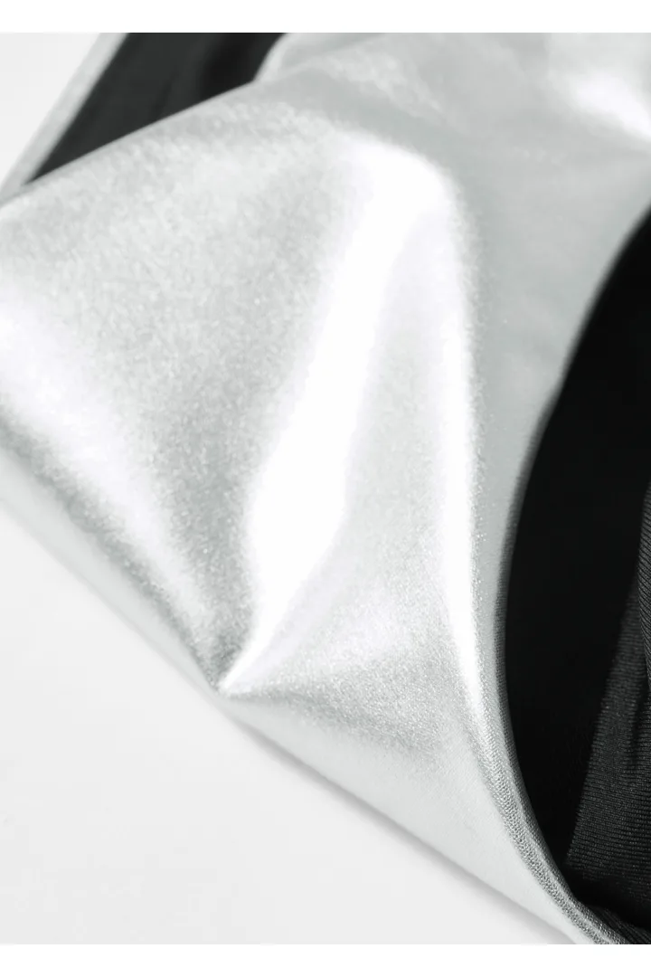 앤아더스토리즈 로우 라이즈 비키니 브리프의 실버컬러 Detail입니다.