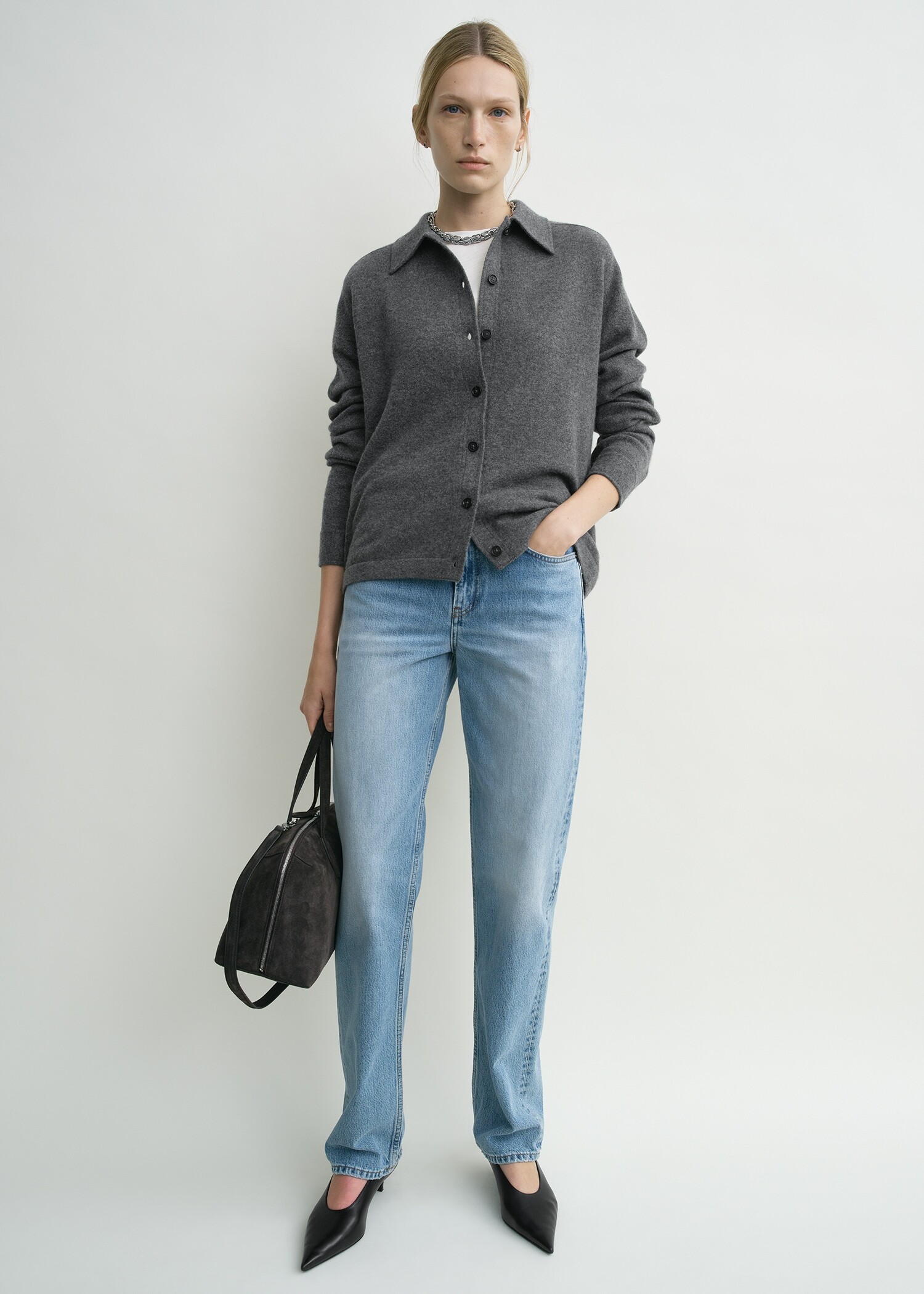 TOTEME default image 9 of 그레이 in 래글런 슬리브 캐시미어 가디건 다크 그레이 멜란지