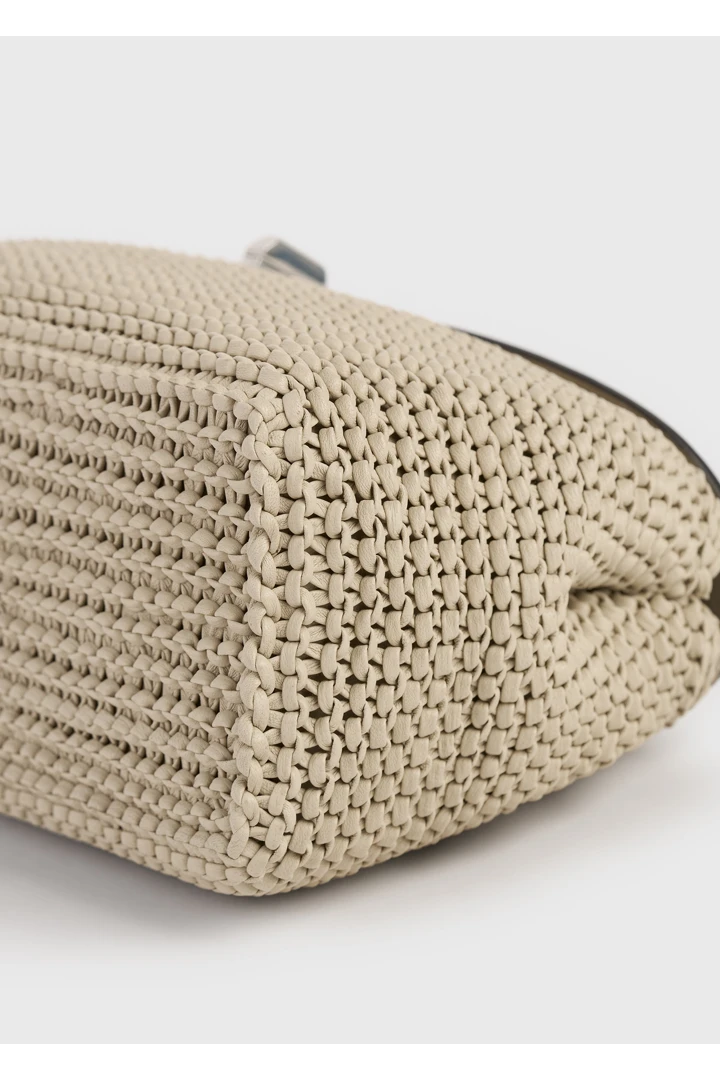 TOTEME 티-락 우븐 레더 클러치 폰의 폰컬러 5번쨰 이미지입니다.